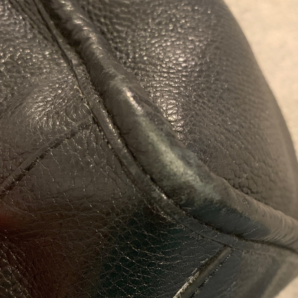 Tory Burch Black Pebbled Leather Satchel with Gold-Tone Logo Purse 👛 - Picture 14 of 17